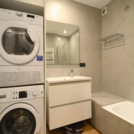 Del Golf 10 Apartment